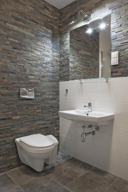 Apartamenty W Starym Browarze 1 Klodzko Luaran gambar