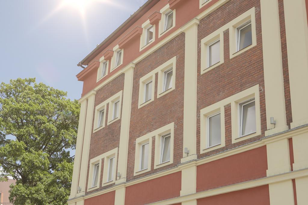 Apartamenty W Starym Browarze 1 Klodzko Luaran gambar